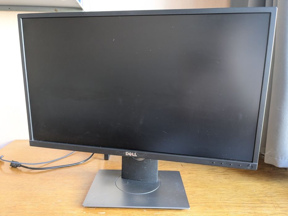Монітор DELL P2417H