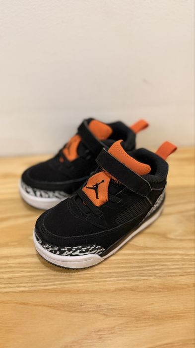 Дитячі  кросівки Nike Jordan Spizike Low 23,5р.  13 см.
