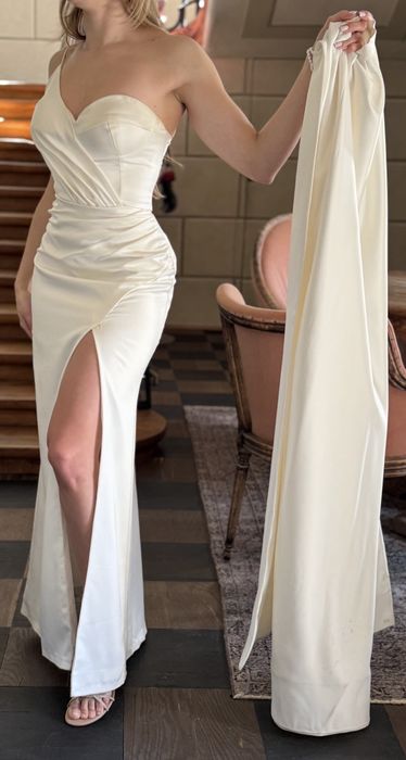 Suknia ślubna satyna biala Lavika 36 38 syrenka dopasowana tren gorset