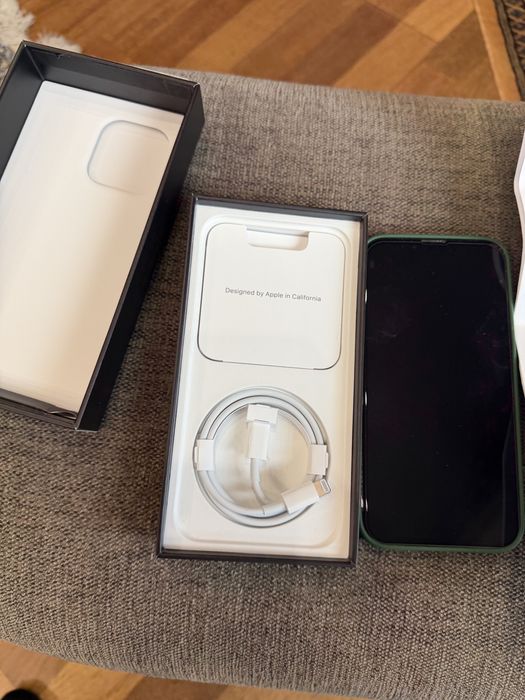 Iphone 13 pro 1T uszkodzone plecki