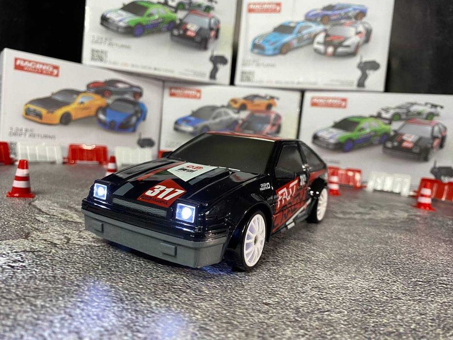 Дрифт машинка Toyota AE86 на радиоуправлении Черно-Красная