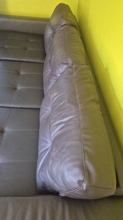 Sofá com chaise longue