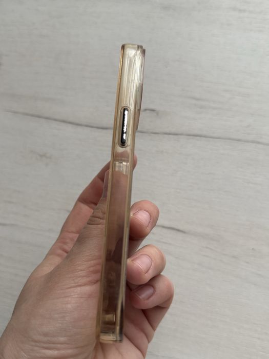 Чохол на iphone 15