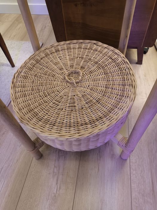 Stolik nocny IKEA TOLKNING