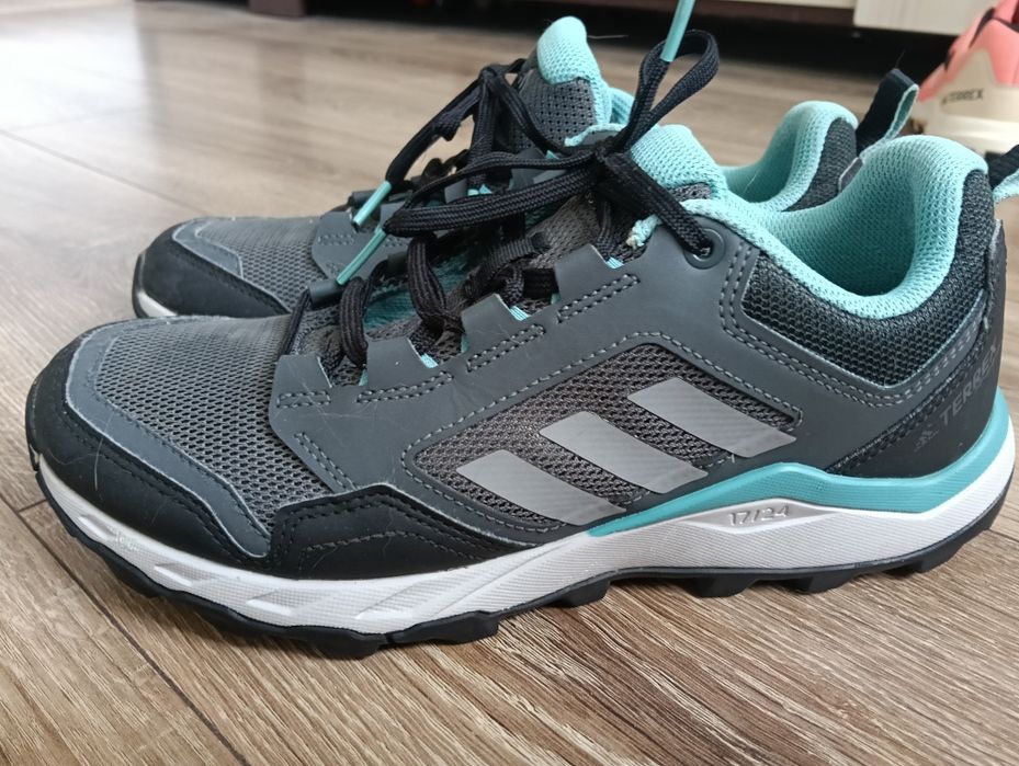 Buty  damskie adidas terrex 38.5