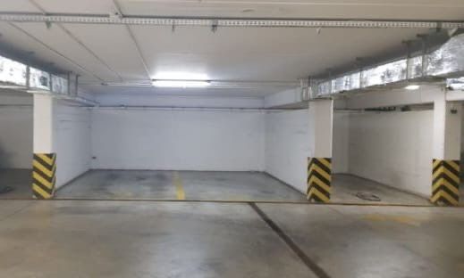 Sprzedam miejsce postojowe w garażu podziemnym  Rondo Verona/ ul.Powstanców Śląskich