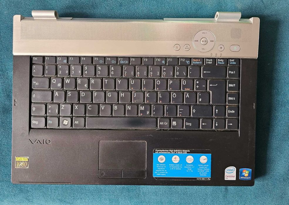 Obudowy i części laptopów