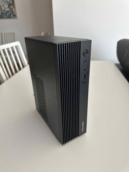 Mini PC Gaming Minisforum 795S7 | Ryzen 9 7945HX | RTX 4060 | 32GB DDR5