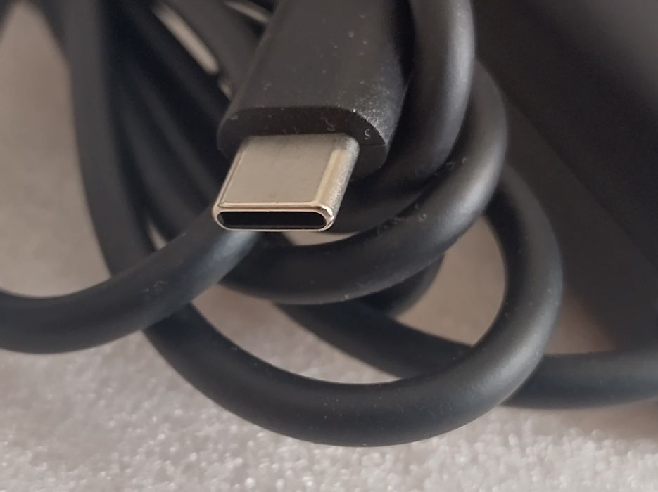 Carregador Dell 65W com USB-C
