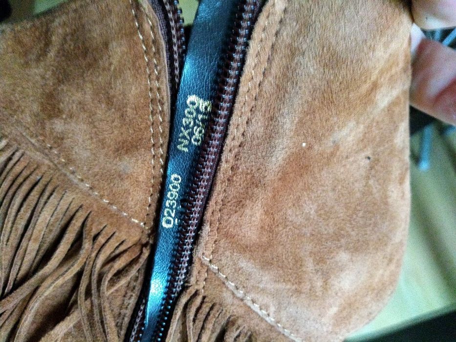 Botki z frędzlami skóra naturalna 38