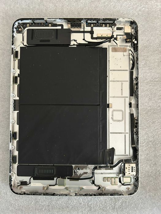 Apple ipad 10th. 11. А 16. Разборка, запчасти.