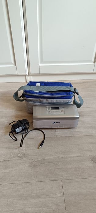 Przenośna lodówka na leki