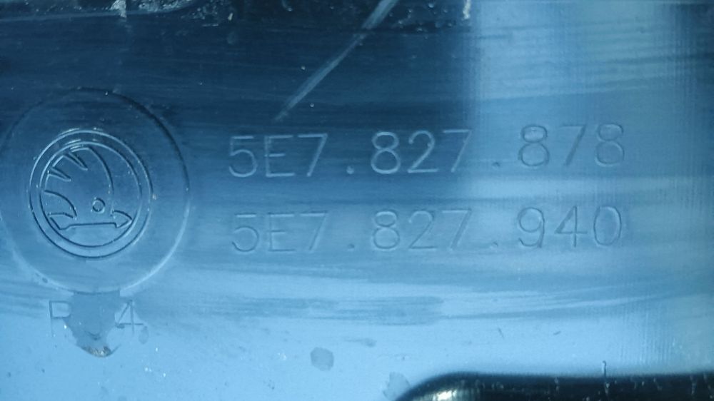 Aileron aleron Skoda Octavia spoiler mala 2020