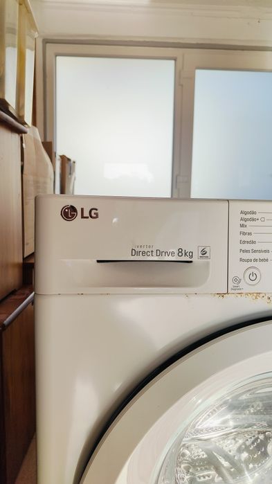 Máquina de lavar roupa LG 8Kg