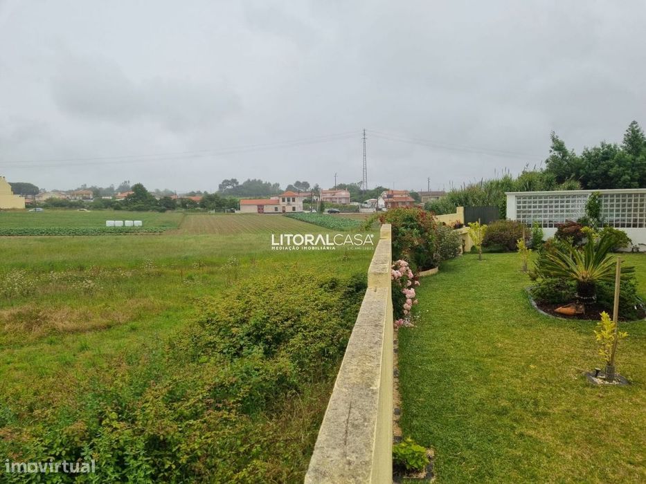 Terreno | Construção Moradias com três frentes em Azurva/Aveiro