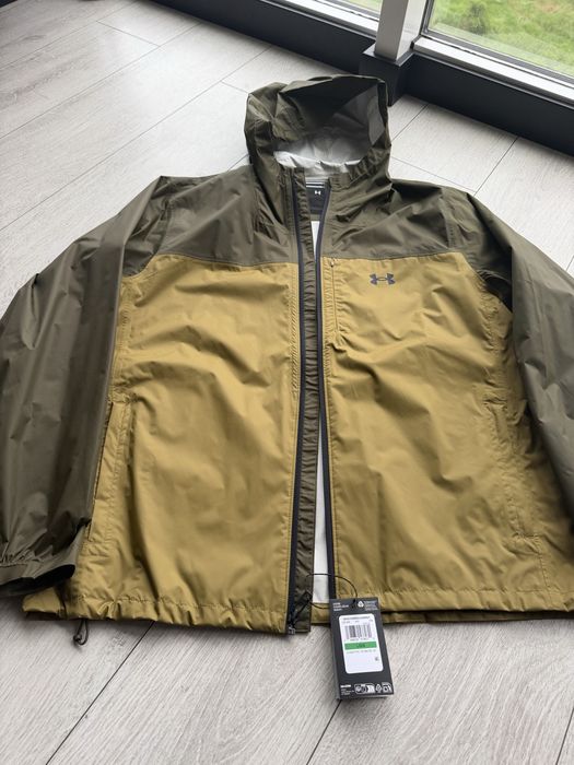 Чоловіча вітровка 2026 року  Under Armour CLOUDSTRIKE COLORBLOCK JKT, розмір L