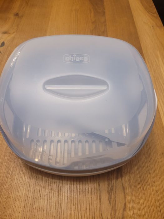 Sterylizator do butelek Chicco do mikrofalówki
