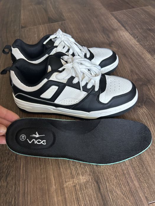 Кросівки, кеди для підлітка