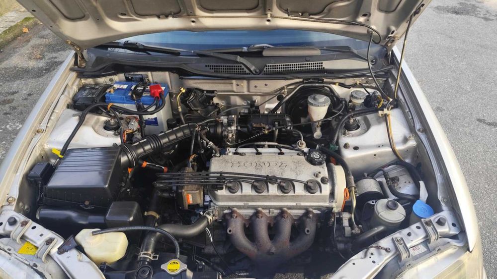 Honda Civic aerodeck 1.4 is