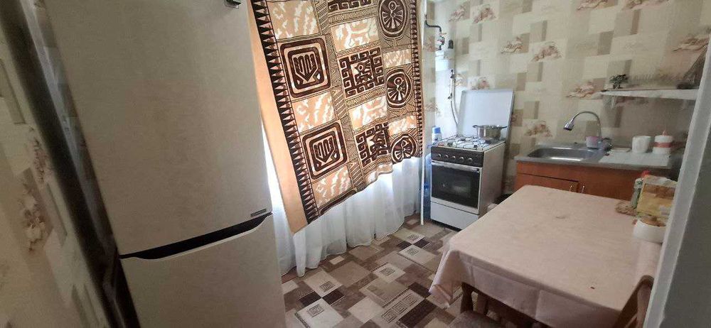 Сдается 2-х комнатная квартира на Артема