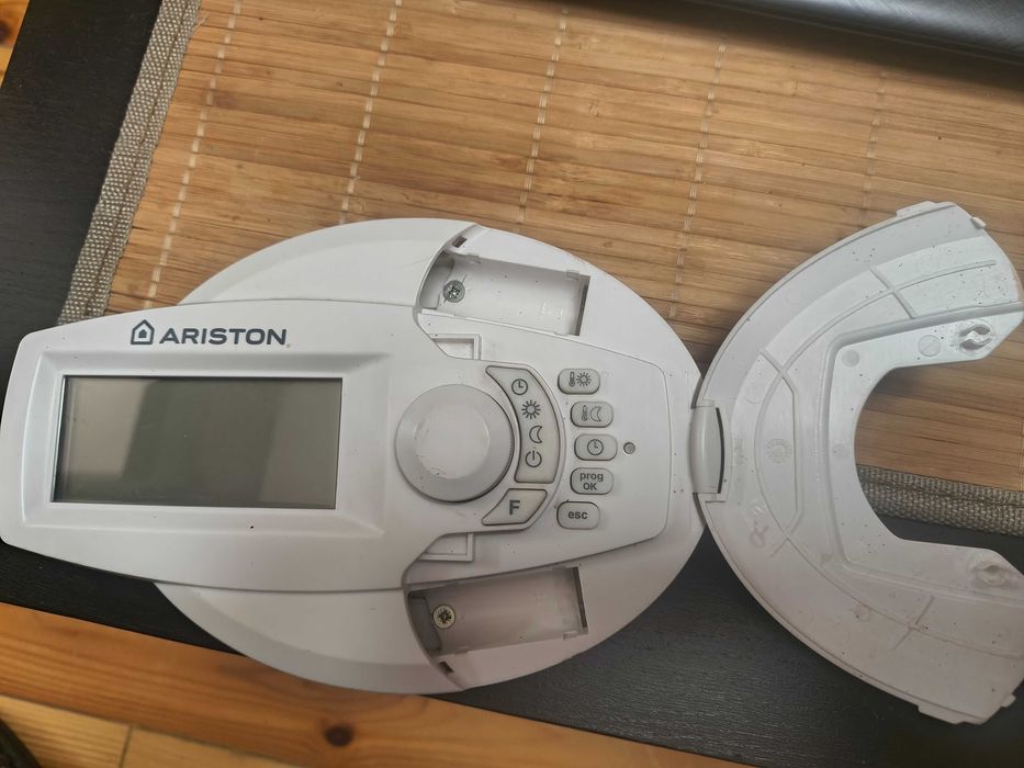 Kocioł Ariston woda i centralne ogrzewanie