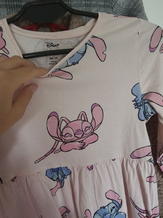 Zestaw ubrań dziewczęce R.134