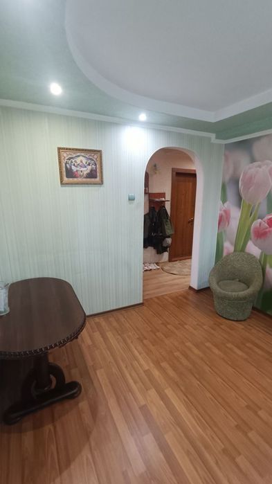 Продам квартиру  на масиві Леваневського (П-т Незалежності)