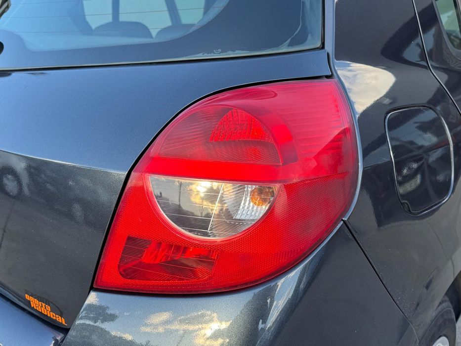 Renault Clio 1.2 16V Confort