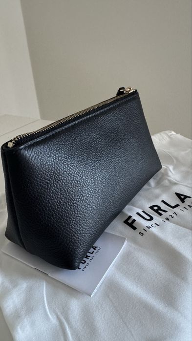 Bolsa Furla em pele. Nova, por estrear!