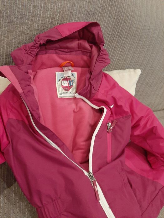 Fato de neve em bom estado