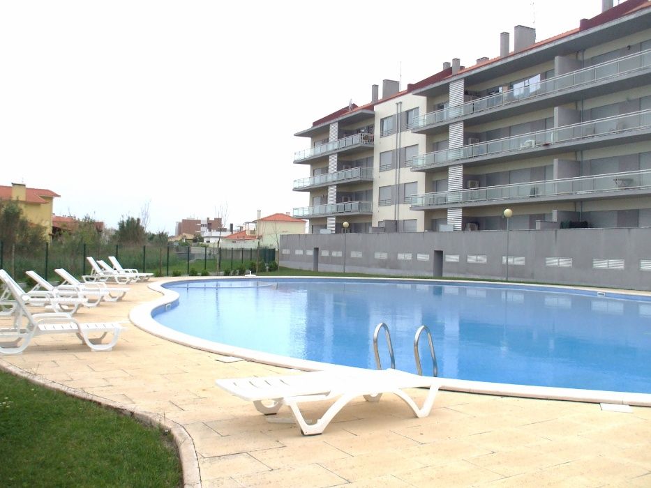 Apartamento T3 c/ Piscina em São Martinho do Porto