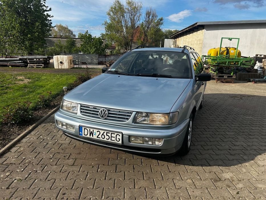 Volkswagen Passat Stan idealny - Volkswagen Passat b4 1996r.