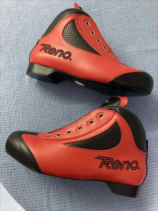 Botas hoquei patins (novas)