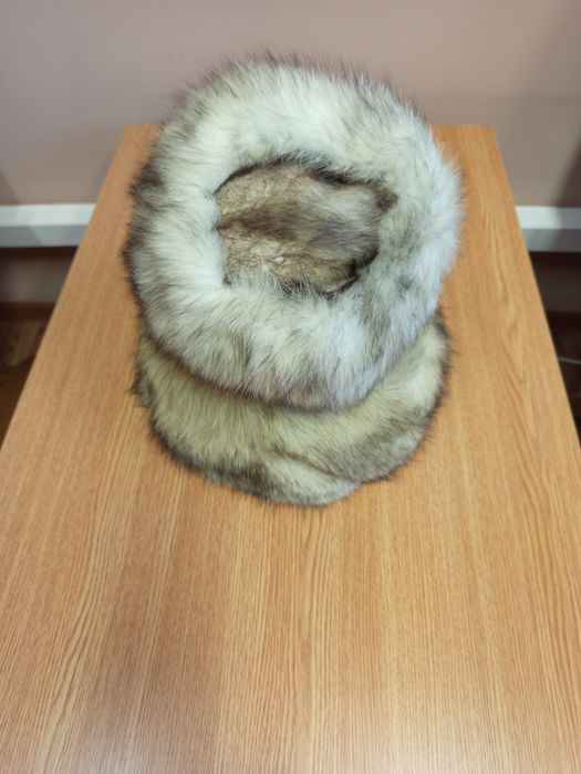 Czapka i kołnierz z lisa