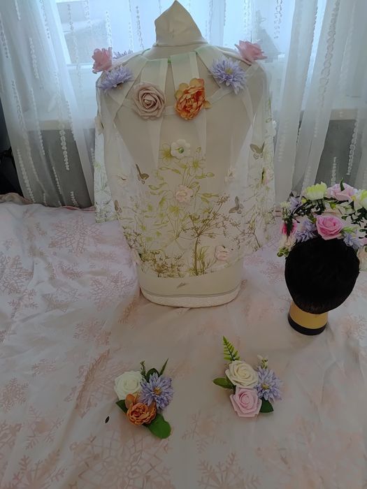 Piękny strój przebranie pani wiosna wiosenka 4 elementy roz uniwersaln