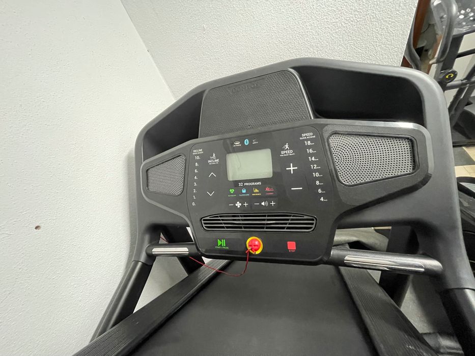 Esteira Domyos T900C