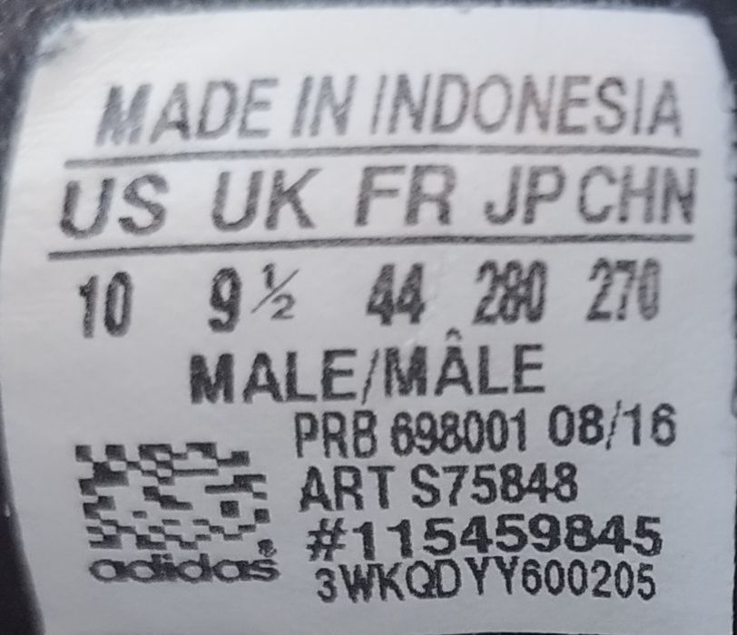 Tênis adidas  44
