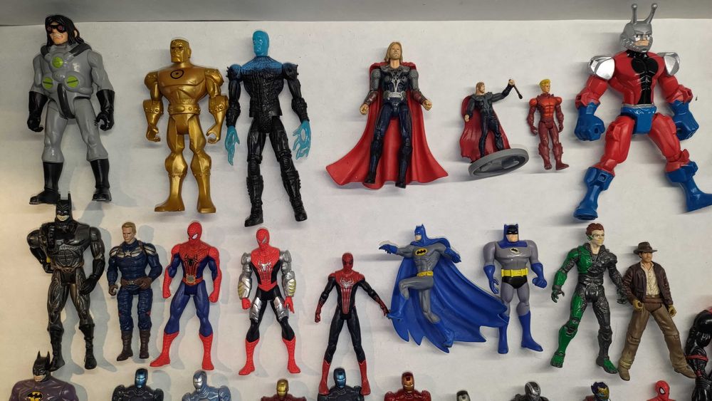 Марвел.бетмен.dc comics.железный человек.паук.мумия.персонаж.фигурка.