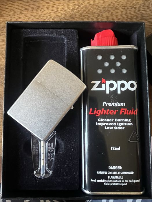 набор з запальнички zippo