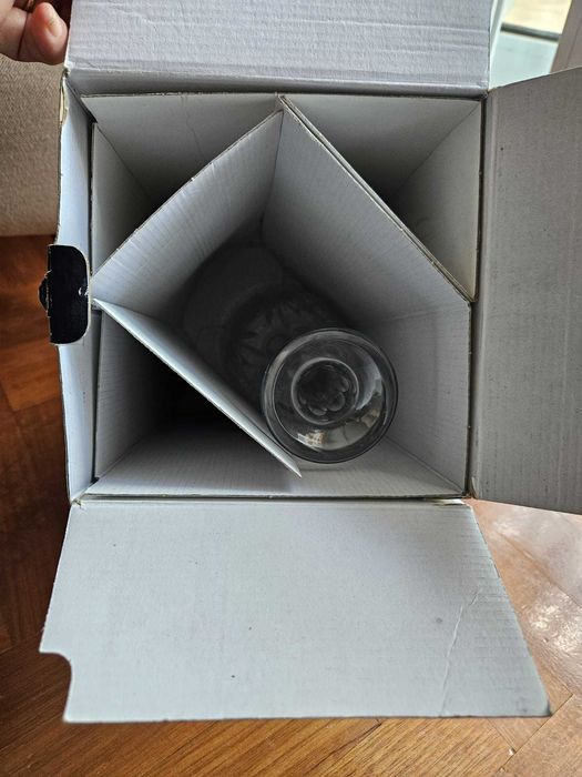 Garrafa de Cristal marca ATLANTIS