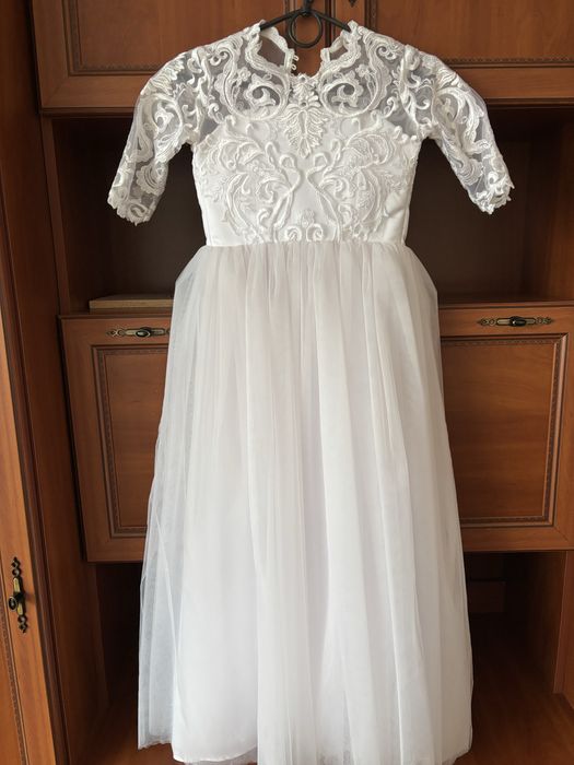 Плаття до першого причастя