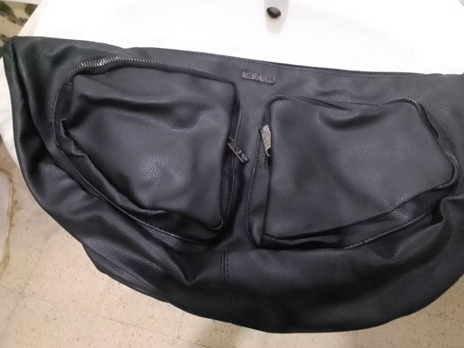 Malas de mulher como novas