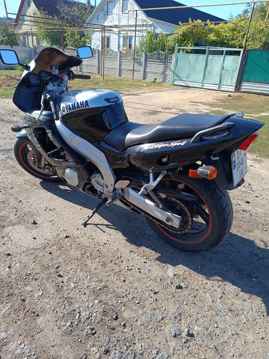 Спортивный мотоцикл Yamaha YZF 600 Thundercat