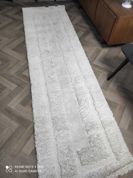 Puszysty chodnik z długim włosiem z wypukłą strukturą Genève 80x300