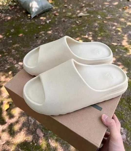 adidas Yeezy Slide Bone Rozmiar 43