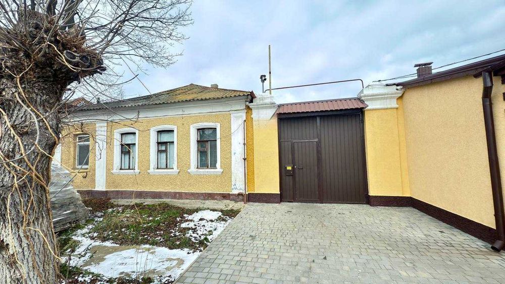 Продаж будинку біля ТРЦ "Портал" СЕРТИФІКАТ - ТАК