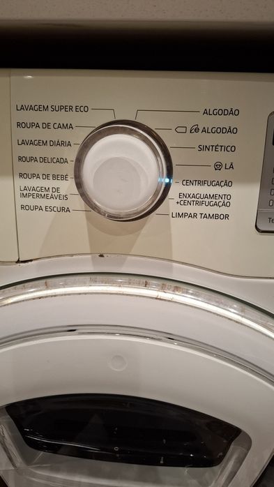 Máquina de lavar roupa Samsung com addwash