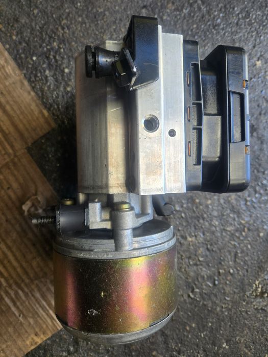 Reparaçao Profissional Bomba Suspensao Citroen C5 e C6