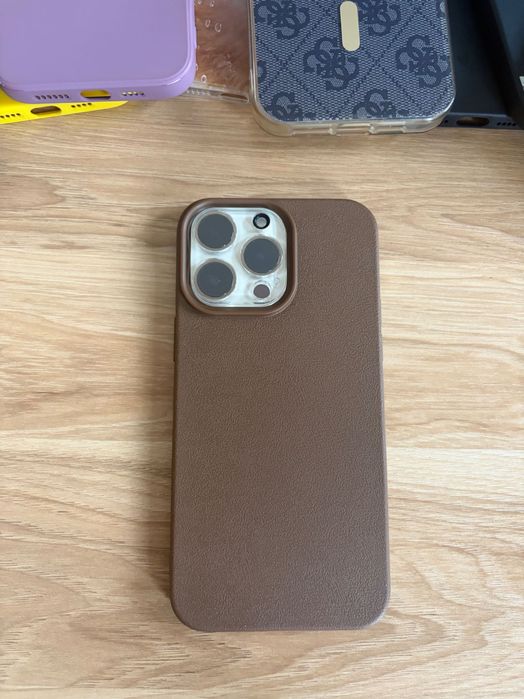 iPhone 14 Pro Max zbity tył reszta stan idealny