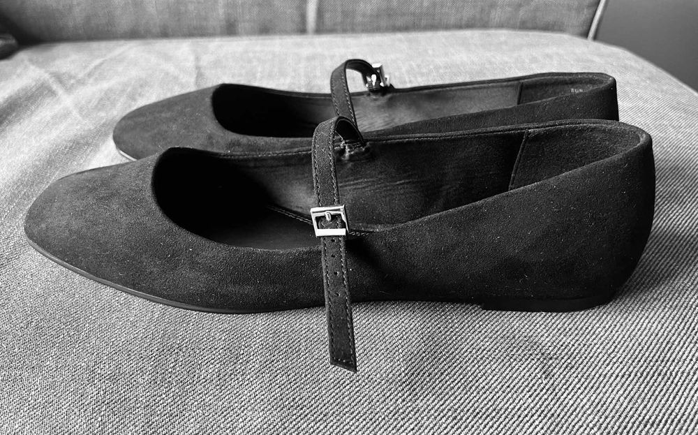 Baleriny Mary Jane, czarny zamsz, rozm. 42, stan idealny, H&M